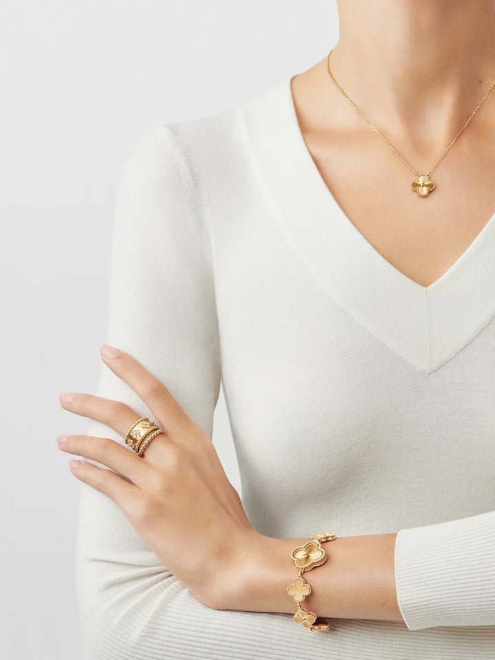Clover Necklace