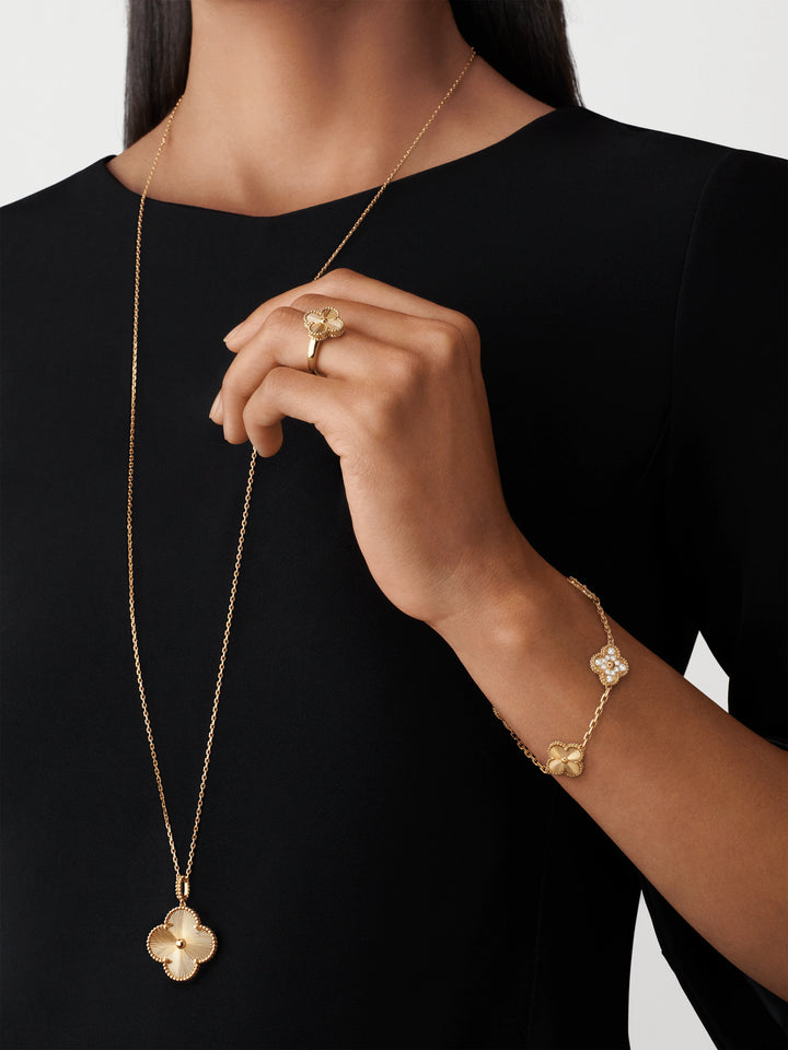 Diamond Clover Bracelet