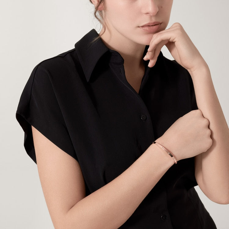 Aimee Thin 10 Diamond Love Bracelet